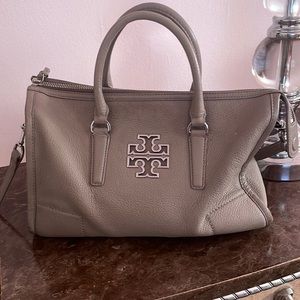 Tory burch satchel crossbody